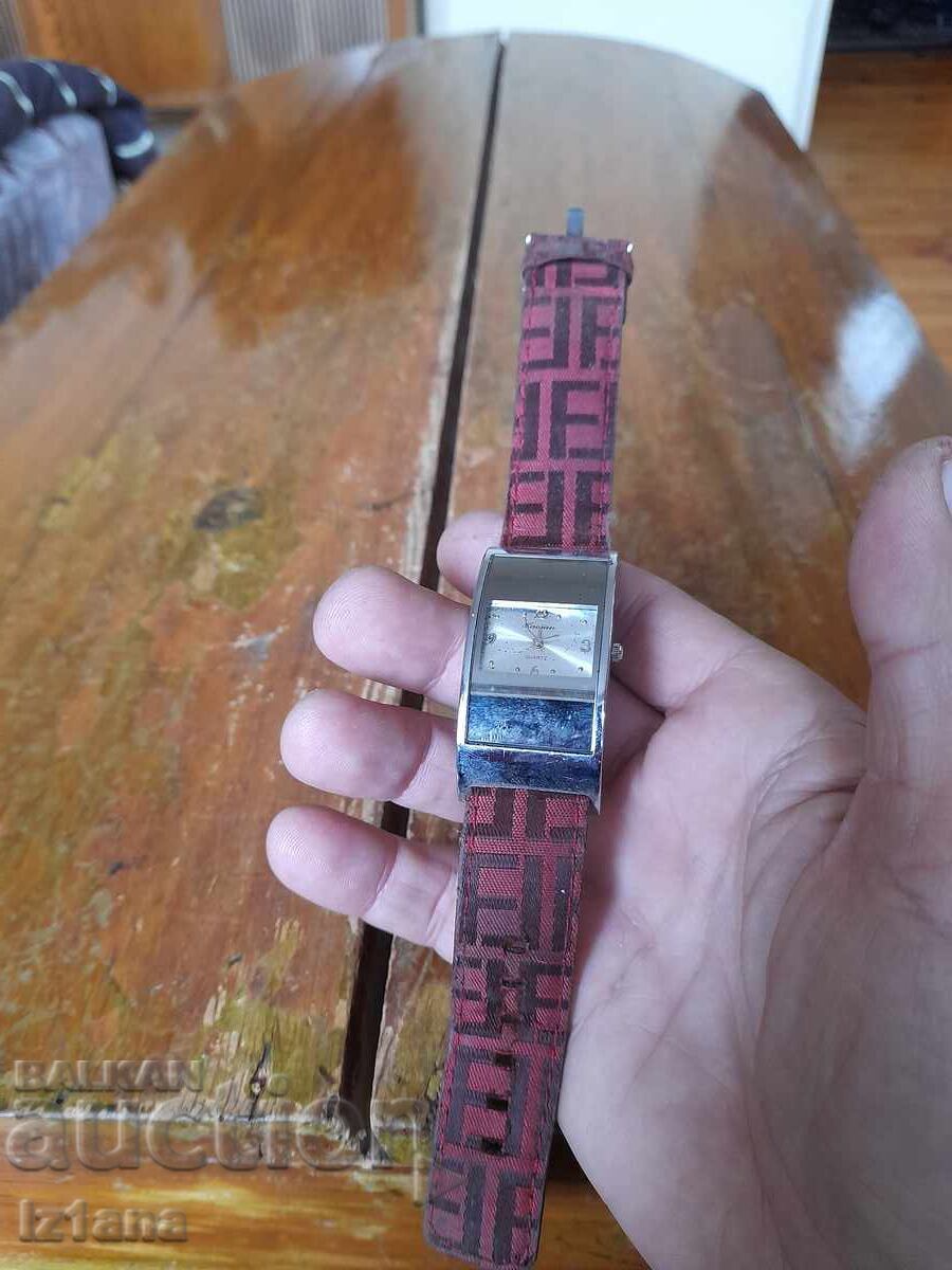 Часовник Haoran quartz с цена € 7.00 | 13.69 лв. Часовник Haoran quartz с цена € 7.00 | 13.69 лв.