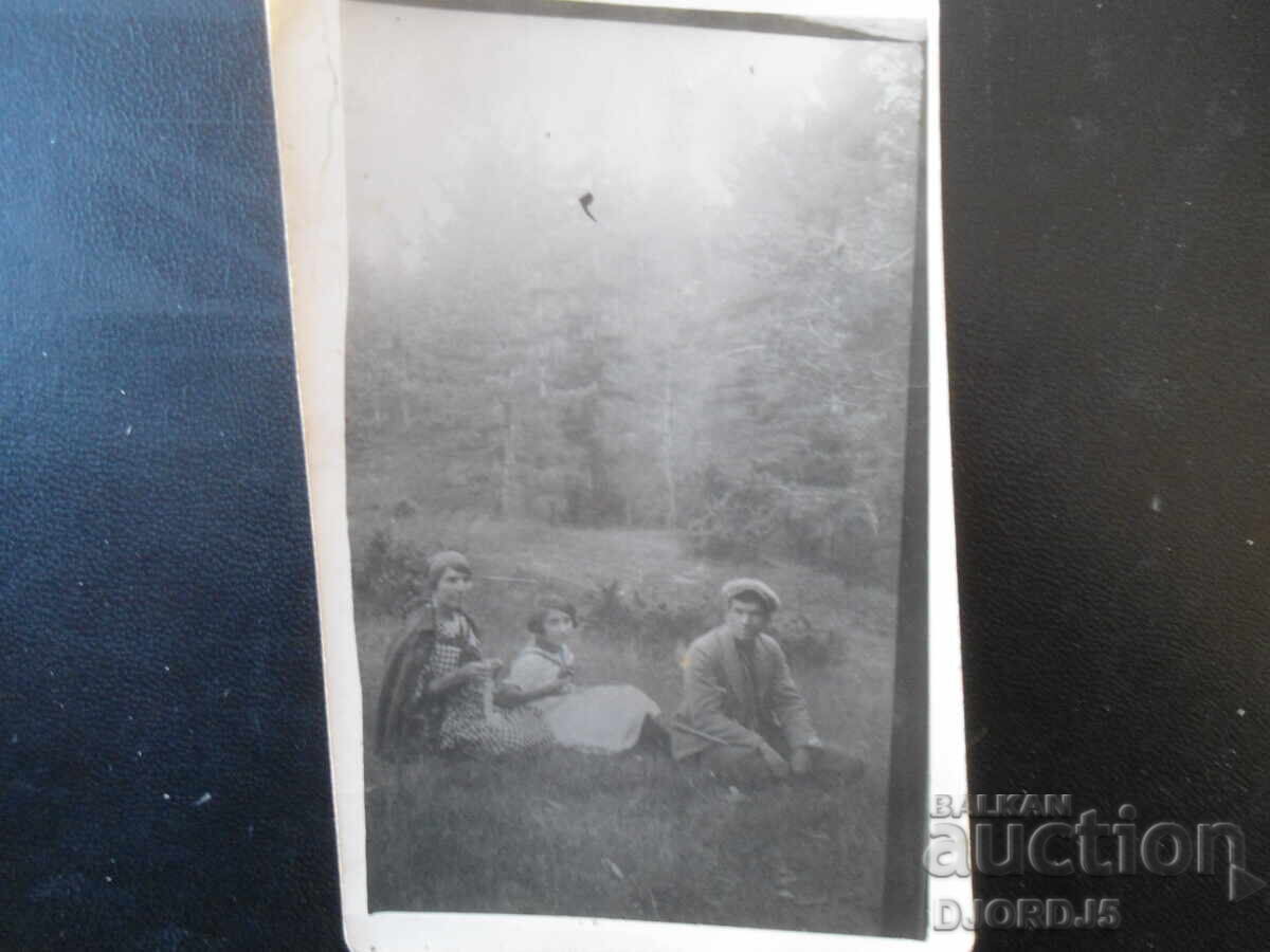 Стара снимка, 8.VIII.1926 год., Юндола - Стара Загора с цена € 1.00 | 1.96 лв. Стара снимка, 8.VIII.1926 год., Юндола - Стара Загора с цена € 1.00 | 1.96 лв.