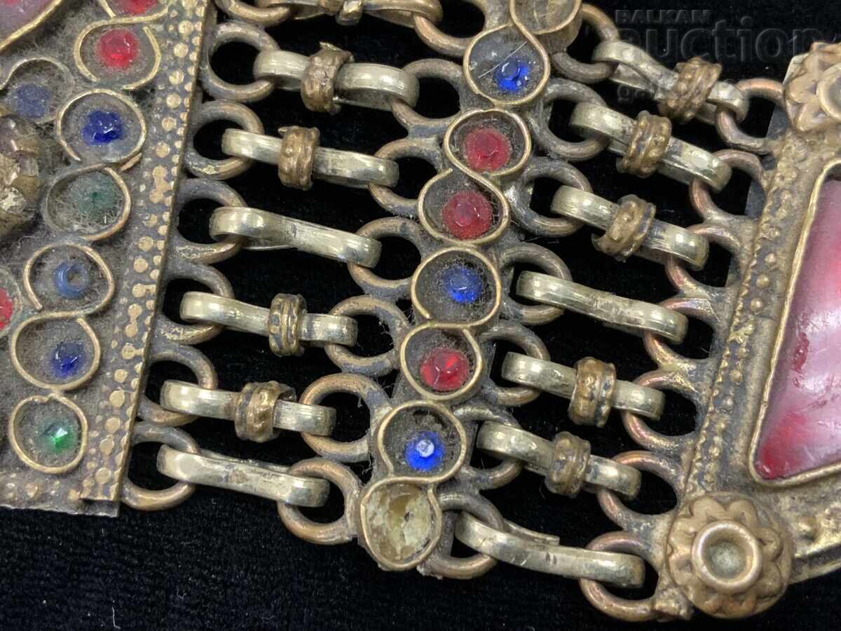 Auction  Old teardrop pendant jewelry