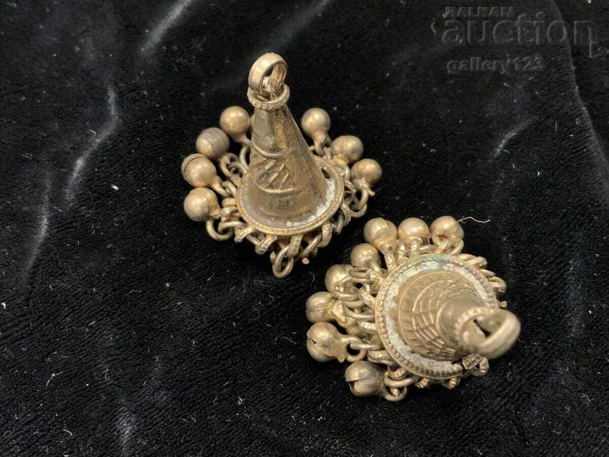 Накит трепки висулки наушници бял метал с цена € 0.01 | 0.02 лв. Накит трепки висулки наушници бял метал с цена € 0.01 | 0.02 лв.