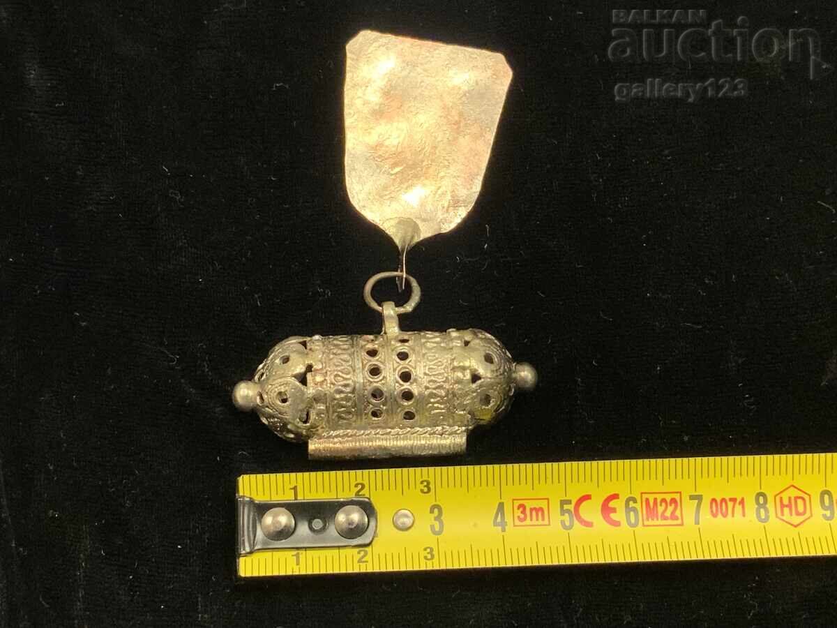 Pandantiv bijuterii argint tăiat-300-400 proba - 5 Pandantiv bijuterii argint tăiat-300-400 proba - 5