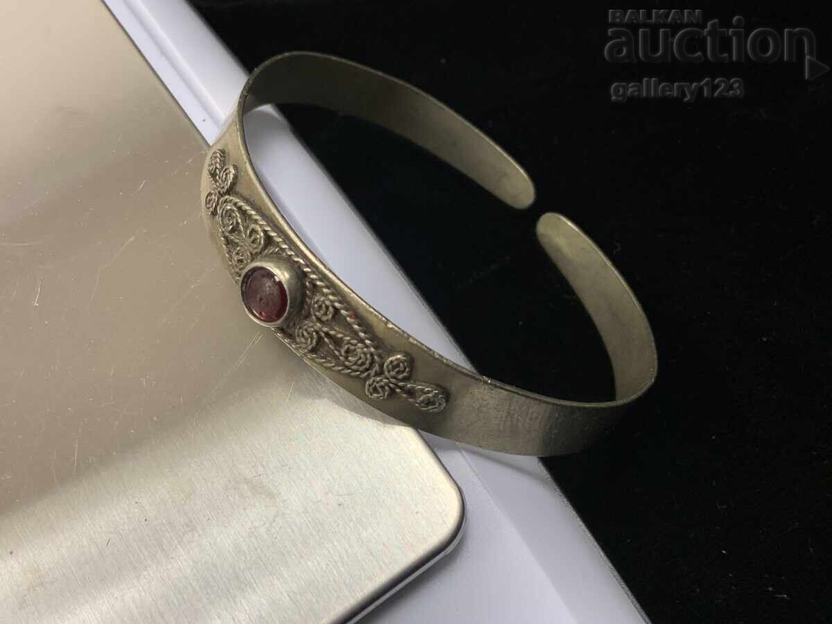 Brăţară Brăţară