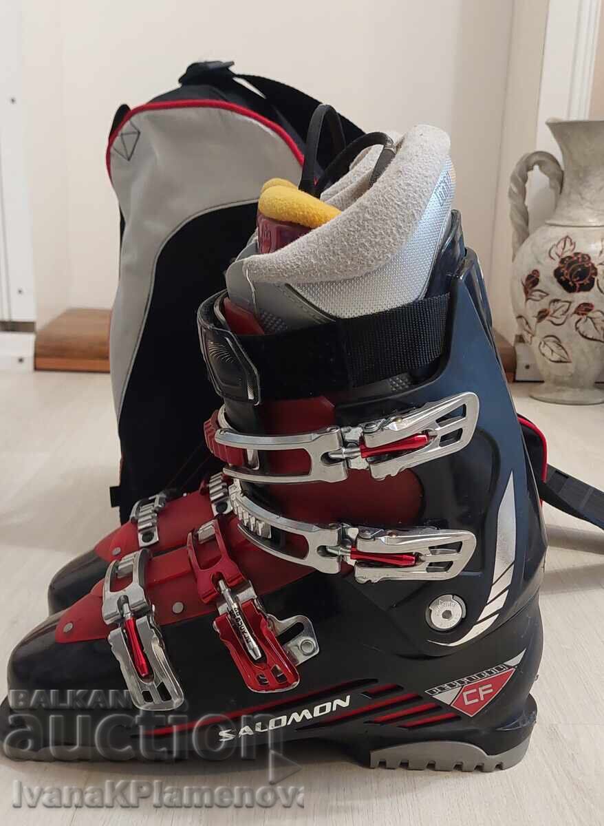 Ski boots SALOMON and bag for connoisseurs