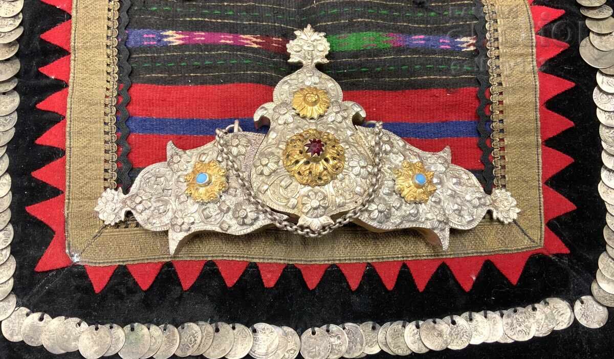 Pafte din ținutul Kjustendil, argint, proba 300-400, sticlă colorată, aurite - 5 Pafte din ținutul Kjustendil, argint, proba 300-400, sticlă colorată, aurite - 5