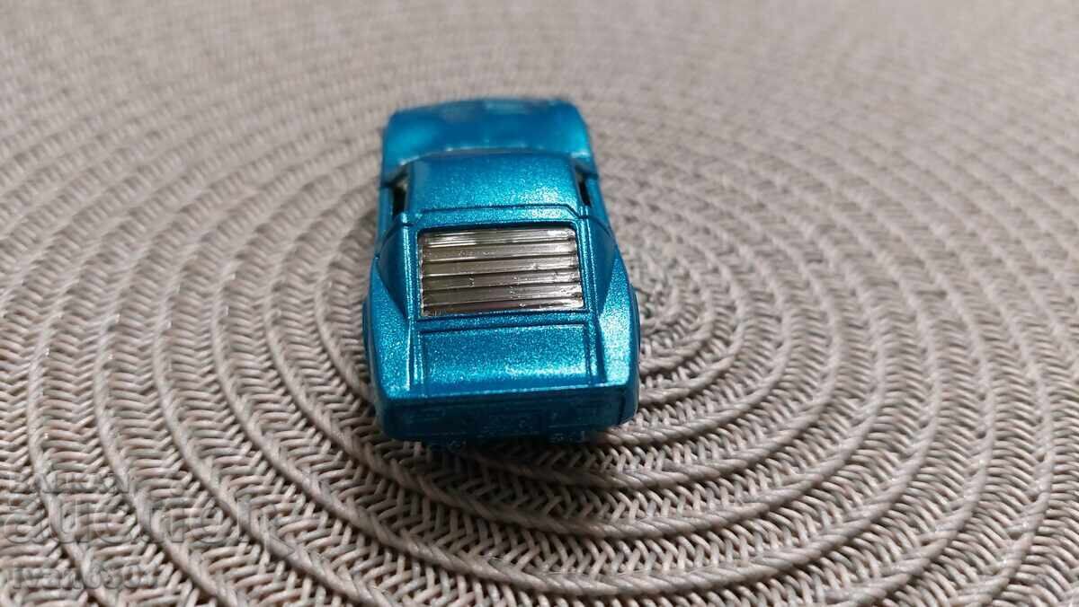 Licitație cutie de chibrituri Licitație cutie de chibrituri