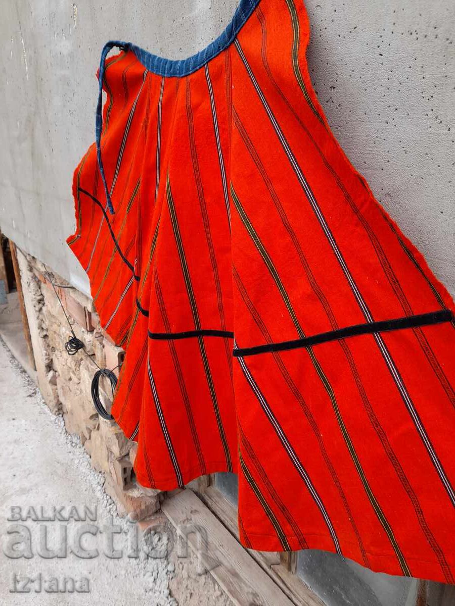 Παράδοση Ποδιά αντίκα