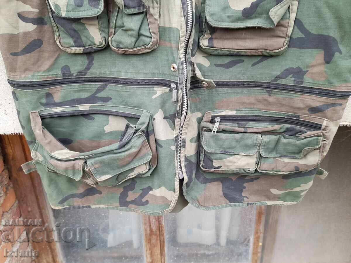 Licitație Vestă de camuflaj Licitație Vestă de camuflaj