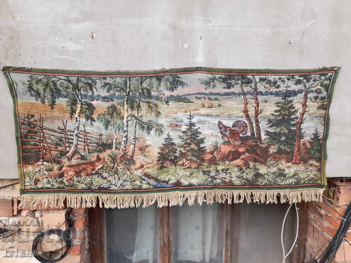 Μοκέτα αντίκα, επένδυση τοίχου με τιμή € 50.00 | 97.79 BGN