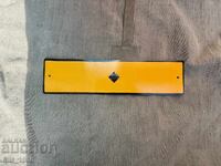 Cameră de la o mașină de paradă militară