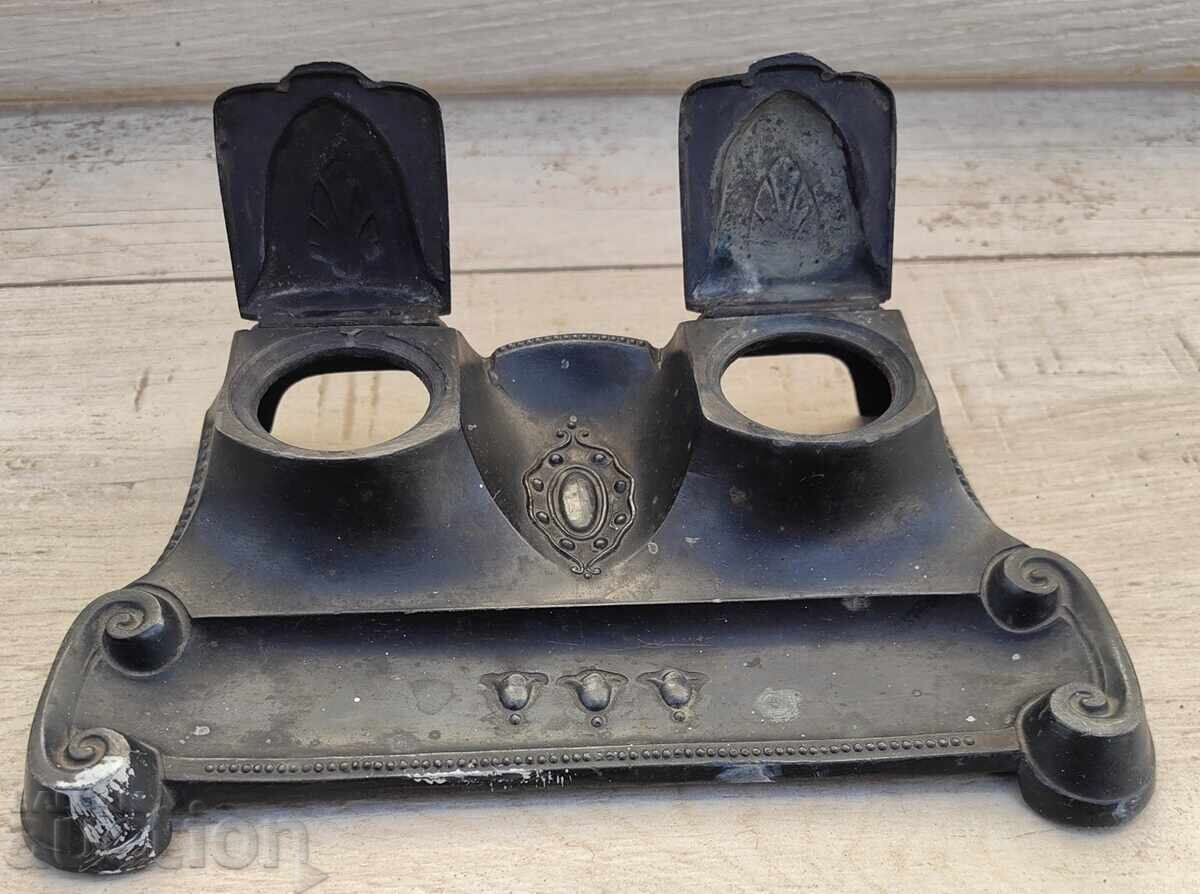 ΠΑΛΙΟ ΜΕΛΑΝΙ με τιμή € 19.00 | 37.16 BGN ΠΑΛΙΟ ΜΕΛΑΝΙ με τιμή € 19.00 | 37.16 BGN