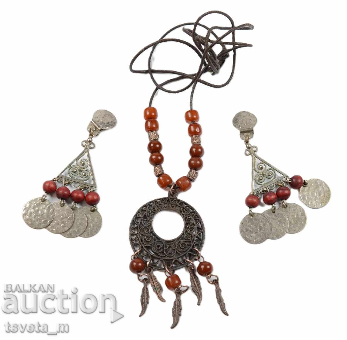 Vintage necklace, pendant, and clip-on earrings Vintage necklace, pendant, and clip-on earrings