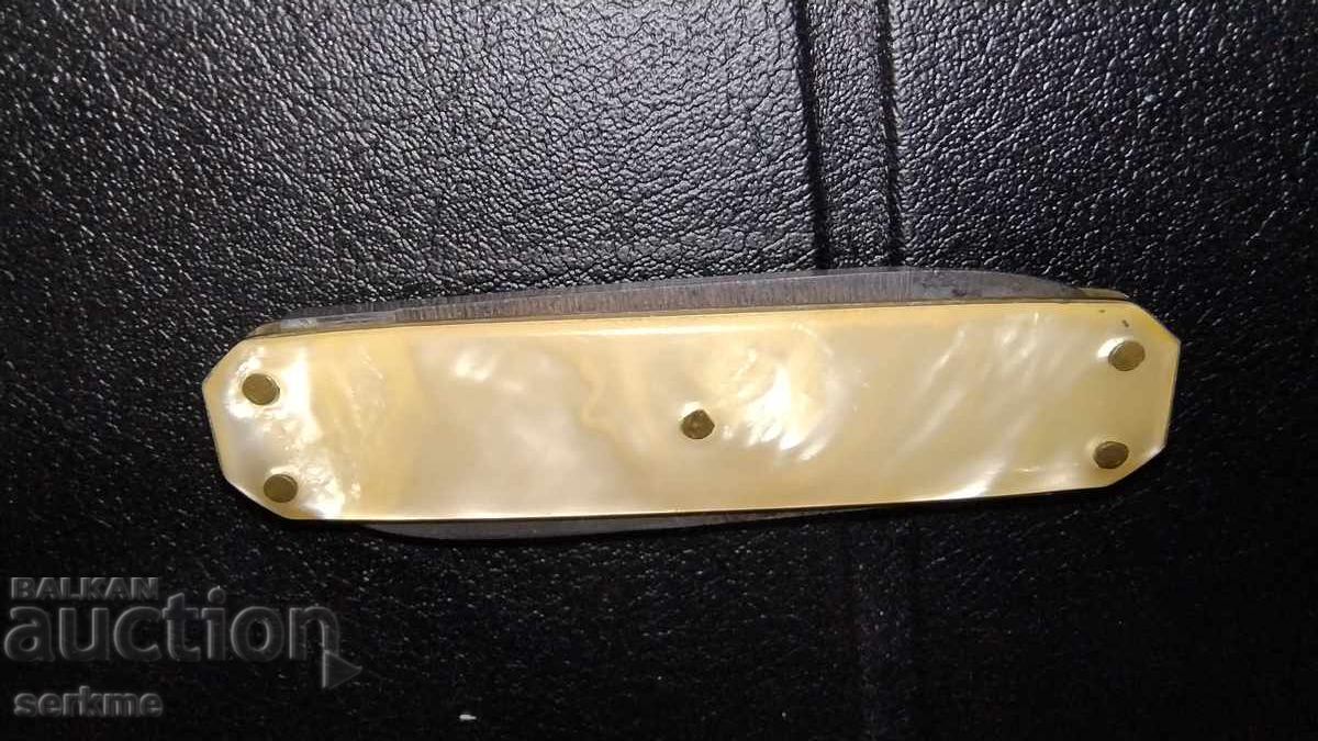 Folding knife with price € 8.00 | 15.65 BGN Folding knife with price € 8.00 | 15.65 BGN