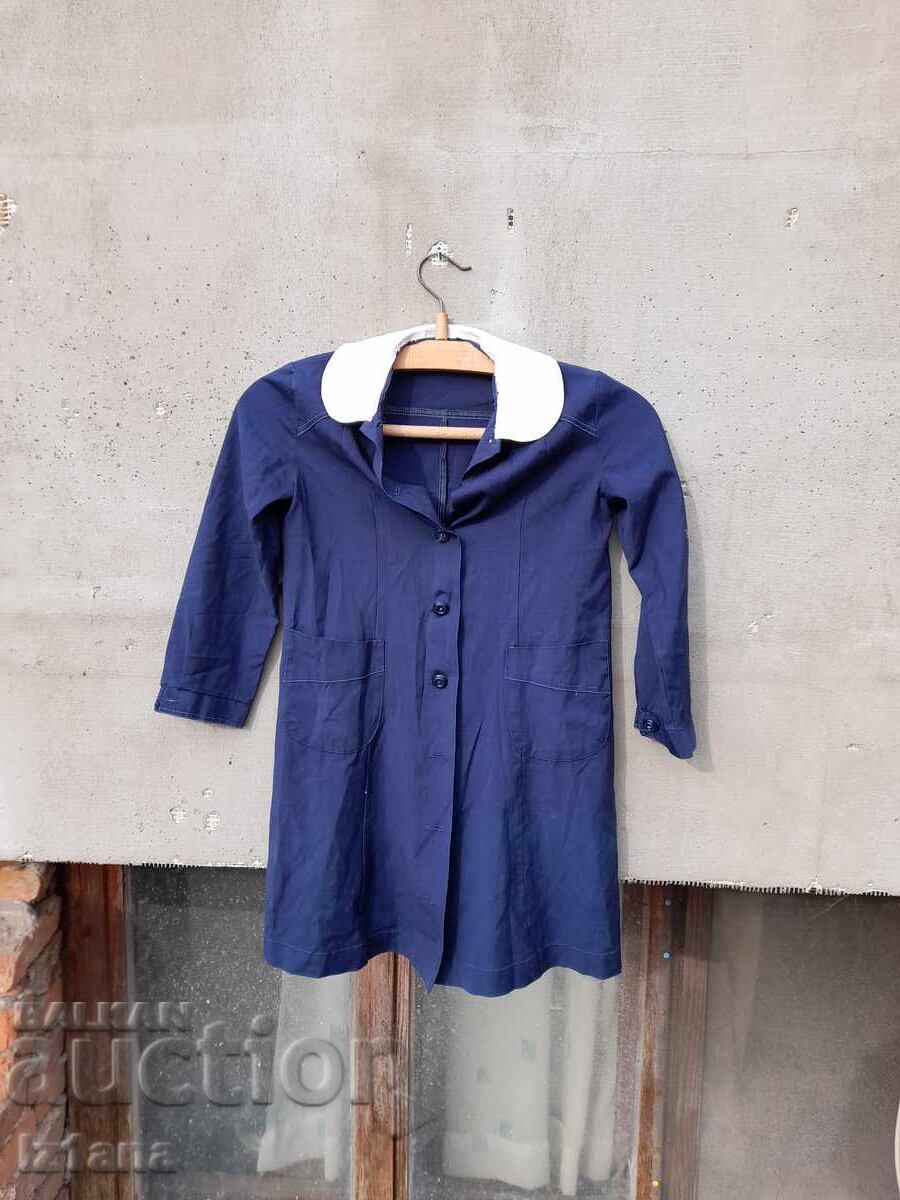 Стара ученическа престилка