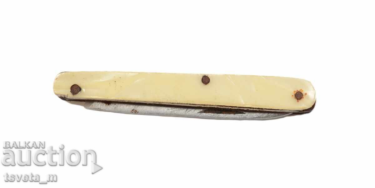 Briceag sidef - pentru reparații sau piese Briceag sidef - pentru reparații sau piese