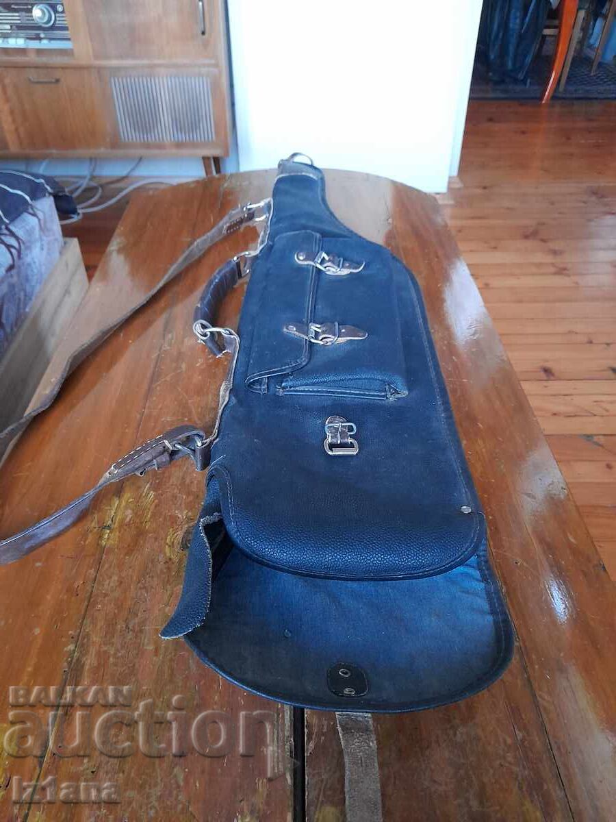 Old rifle case Old rifle case