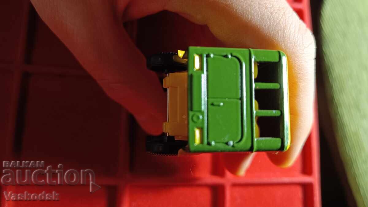 Bedford bus CORGI - 5