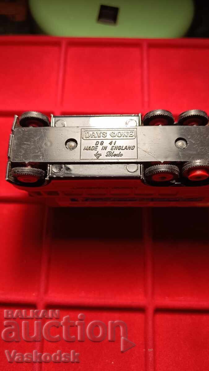 Παράδοση Λεωφορείο από ΛΟΝΔΙΝΟ