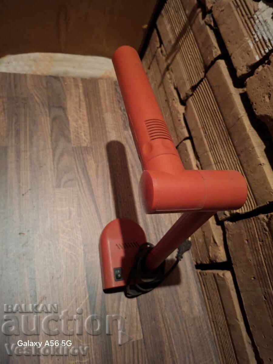 Δημοπρασία Λάμπα, επιτραπέζια, αναδιπλούμενη Δημοπρασία Λάμπα, επιτραπέζια, αναδιπλούμενη