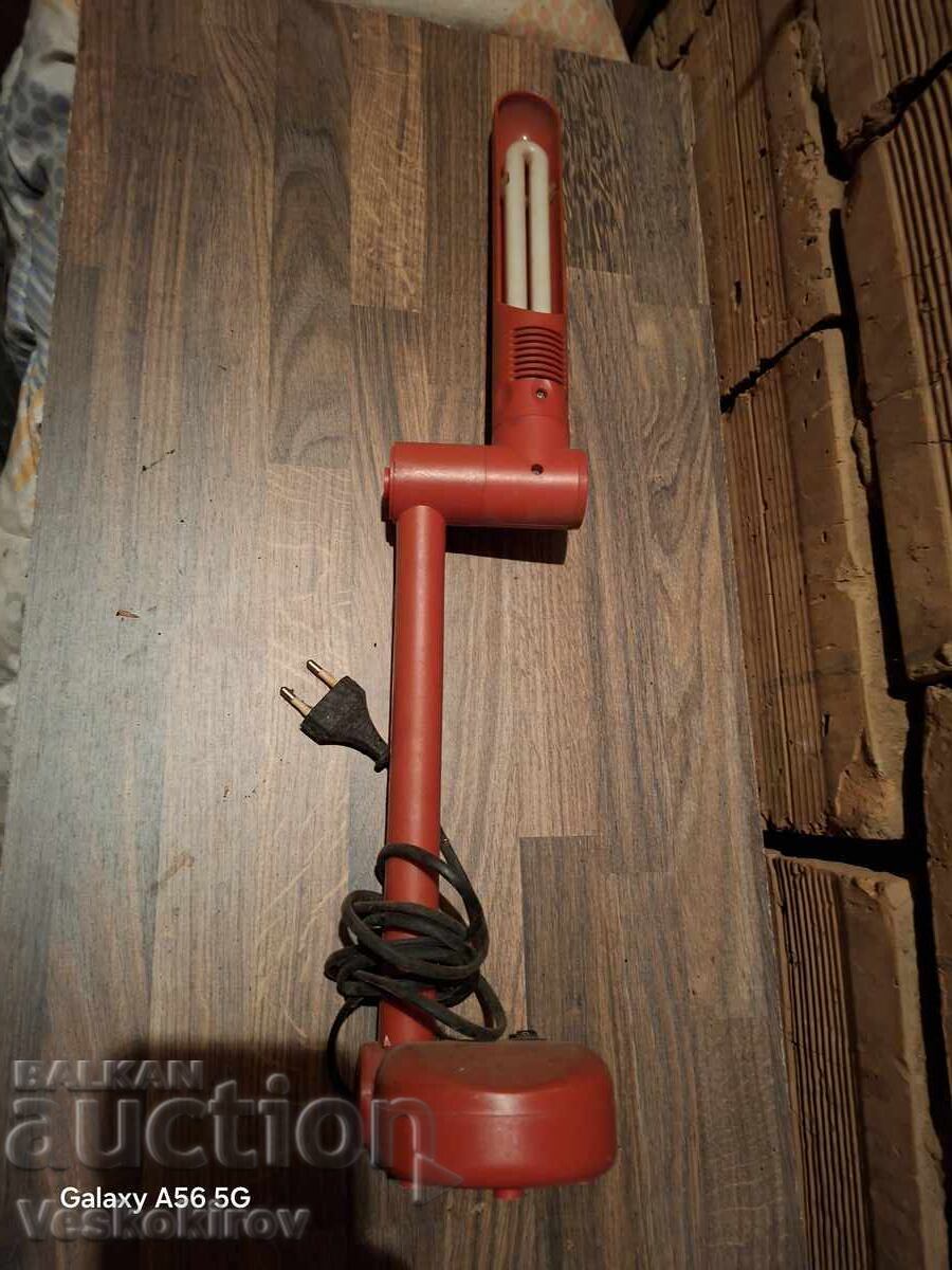 Παράδοση Λάμπα, επιτραπέζια, αναδιπλούμενη