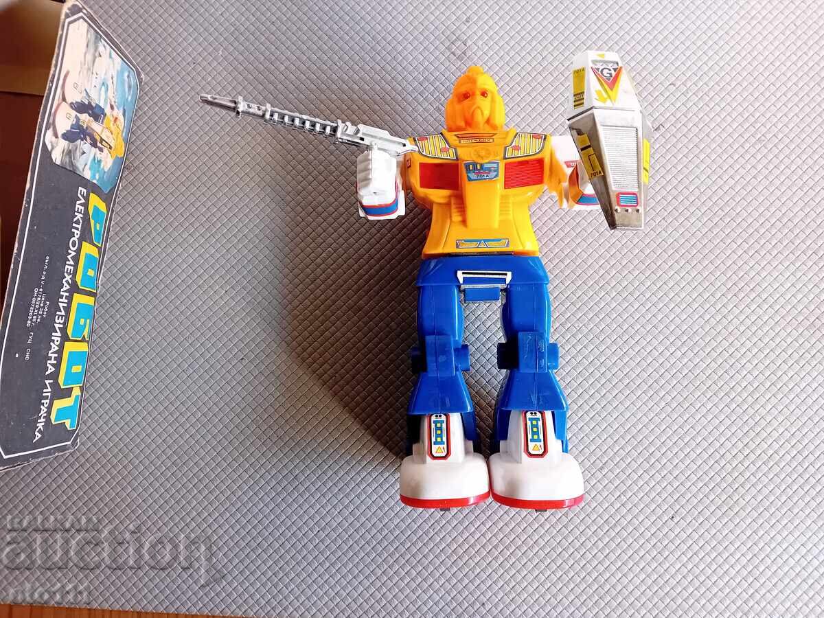 СТАРА БЪЛГАРСКА ИГРАЧКА - РОБОТ с цена € 150.00 | 293.37 лв. СТАРА БЪЛГАРСКА ИГРАЧКА - РОБОТ с цена € 150.00 | 293.37 лв.