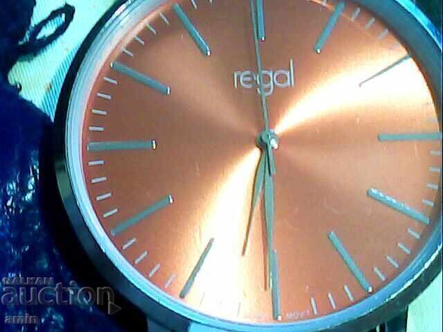 Όμορφο ρολόι 4 ωρών, λειτουργεί με νέα μπαταρία με τιμή € 13.00 | 25.43 BGN