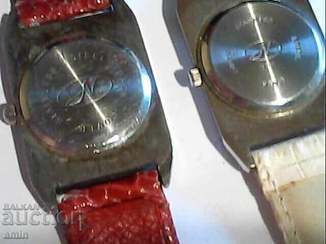 2 beautiful watches, working, no battery with price € 10.00 | 19.56 BGN 2 beautiful watches, working, no battery with price € 10.00 | 19.56 BGN