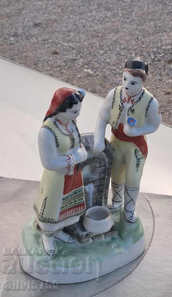 Доставка на Продавам най Българската фигура