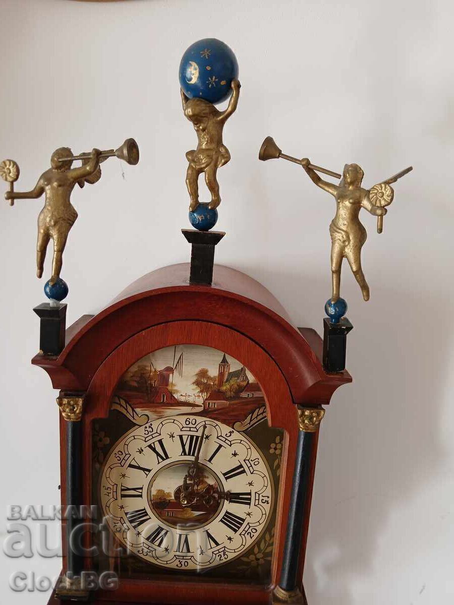 Auction  Frisian wall clock