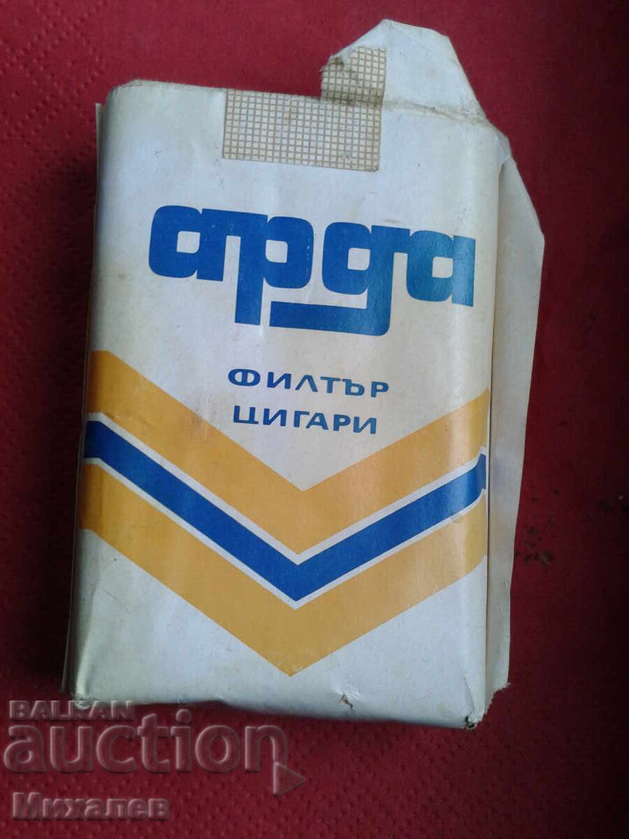 Pachet de țigări ARDA