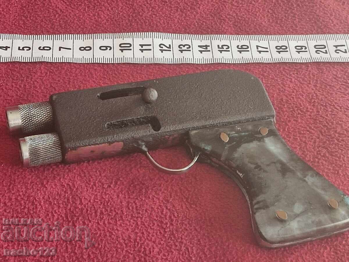 Доставка на Гърмялка кучегон с капси