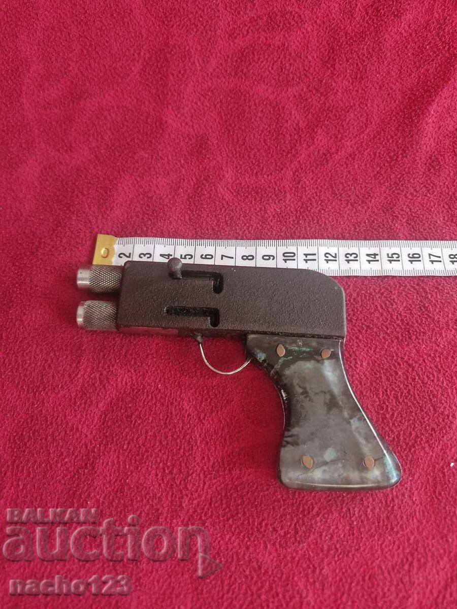 Гърмялка кучегон с капси