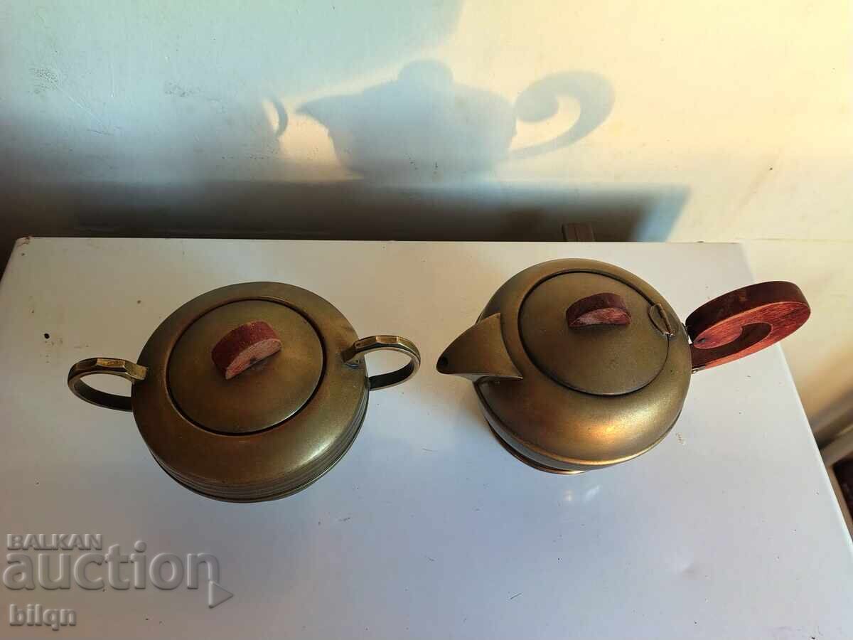 Страхотни Стари Посребрени Съдове с цена € 17.98 | 35.17 лв. Страхотни Стари Посребрени Съдове с цена € 17.98 | 35.17 лв.