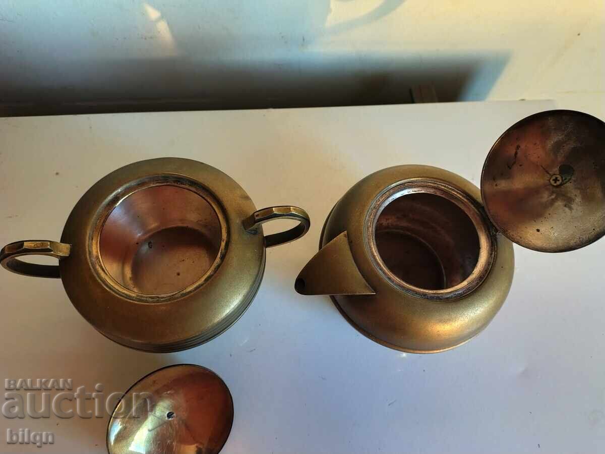 Аукцион Страхотни Стари Посребрени Съдове Аукцион Страхотни Стари Посребрени Съдове