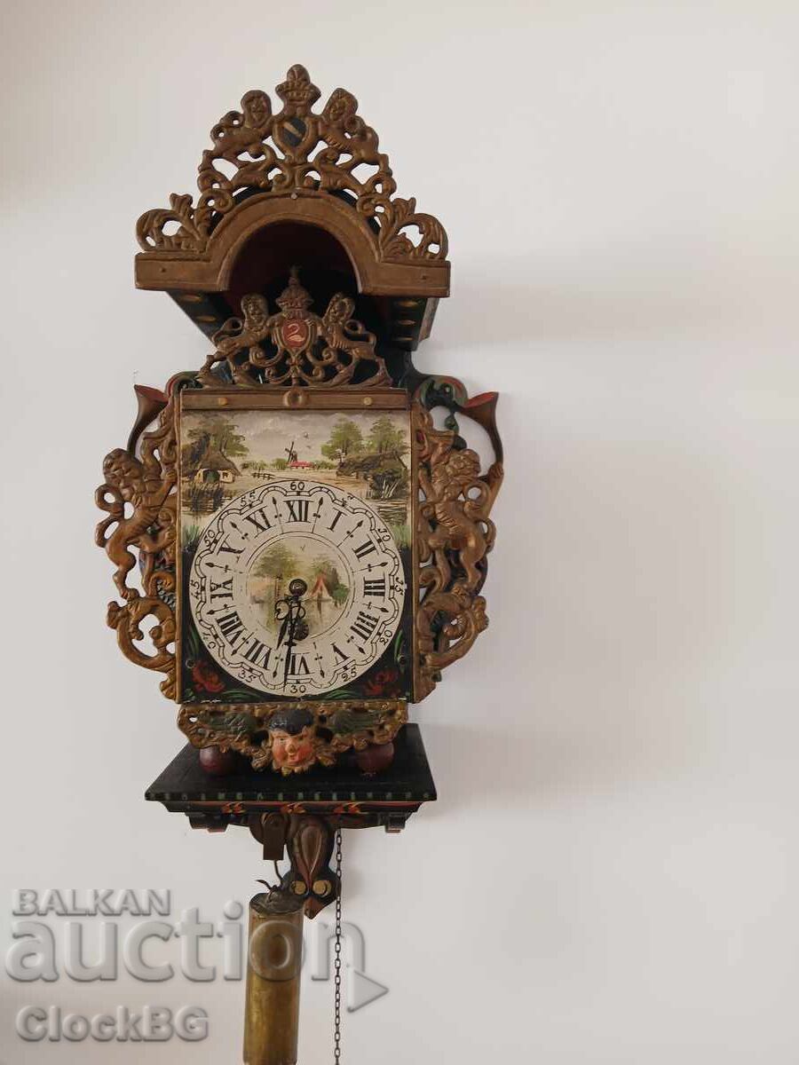 Δημοπρασία 3 Ρολόγια τοίχου καρέκλας φριζιανά Δημοπρασία 3 Ρολόγια τοίχου καρέκλας φριζιανά