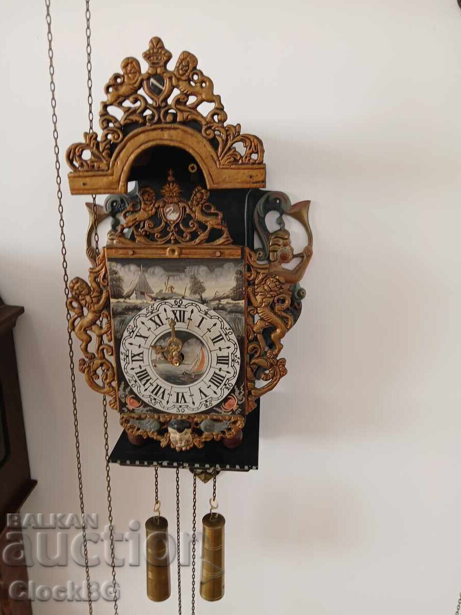 Παράδοση 3 Ρολόγια τοίχου καρέκλας φριζιανά Παράδοση 3 Ρολόγια τοίχου καρέκλας φριζιανά