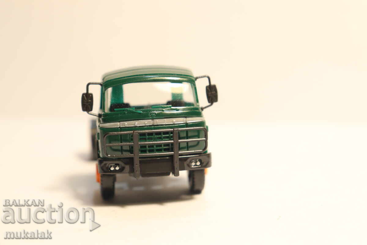 Auction ROSKOPF 1:87 H0 SAURER TRACTOR MODEL TRUCK Auction ROSKOPF 1:87 H0 SAURER TRACTOR MODEL TRUCK