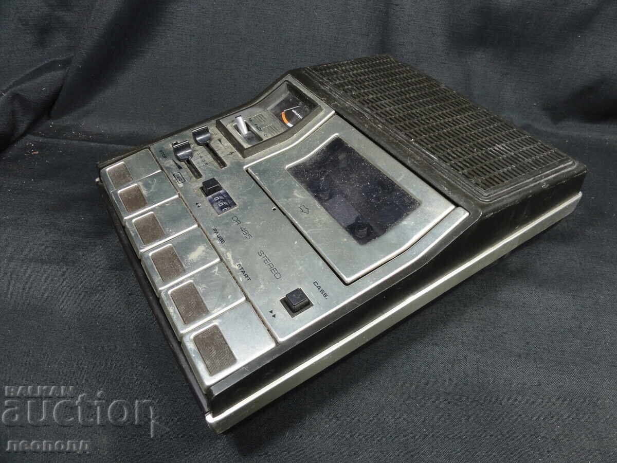 BZTS ΣΤΑΡ ΡΕΤΡΟ ΤΡΑΝΖΙΣΤΟΡ ΚΑΣΕΤΟΦΩΝΟ ΔΙΚΤΑΦΩΝΟ GRUNDIG CR 485a με τιμή € 9.50 | 18.58 BGN