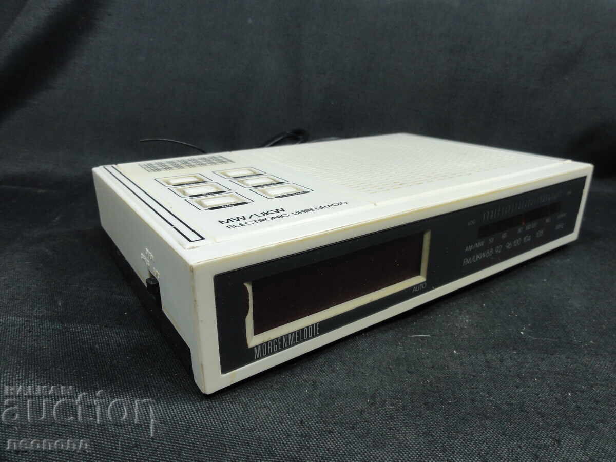 BZTS STAR RETRO TRANZISTOR RADIO LED CEAS MORGENMELODIE BZTS STAR RETRO TRANZISTOR RADIO LED CEAS MORGENMELODIE