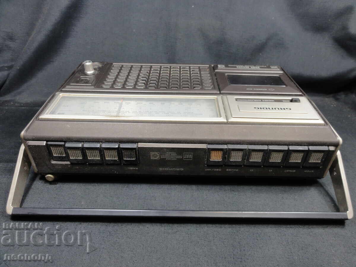 BZTs STAR Retro Transistor Radio Cassette Recorder GRUNDIG RR 200 - 5 BZTs STAR Retro Transistor Radio Cassette Recorder GRUNDIG RR 200 - 5