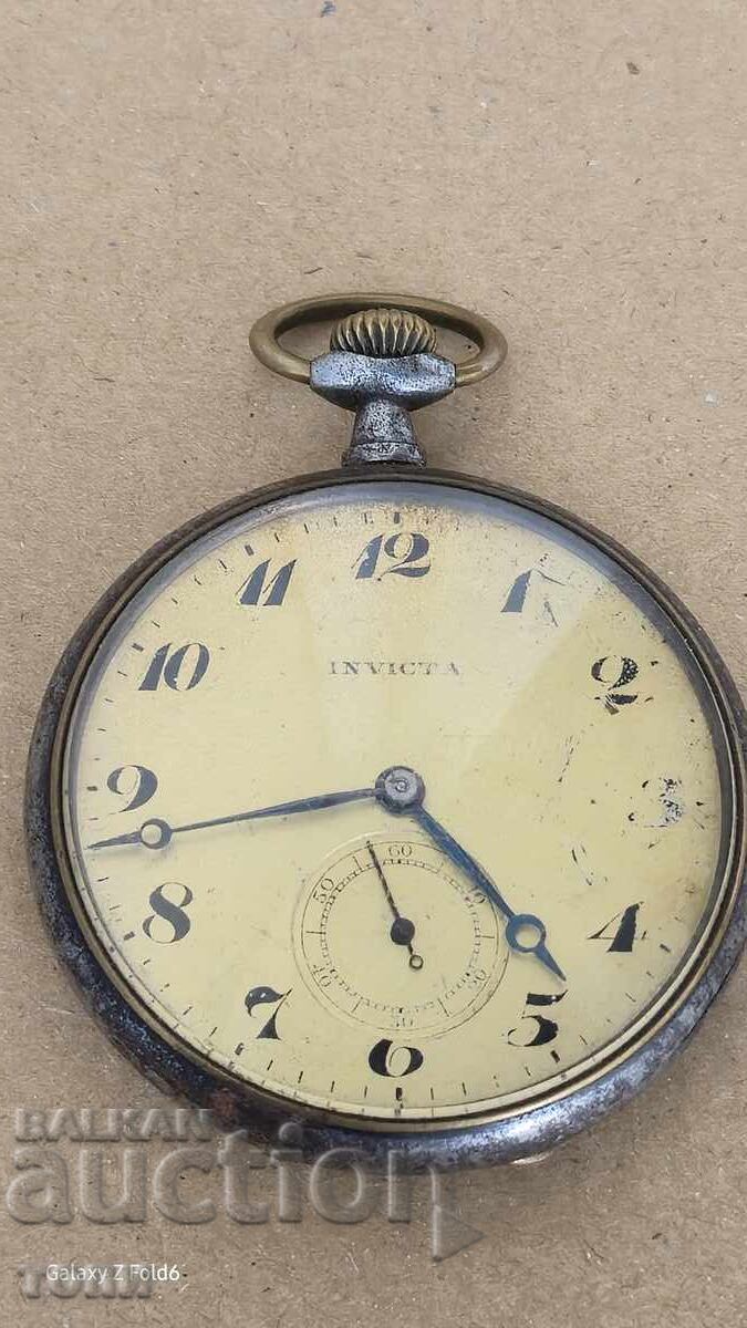 INVICTA SWISS MADE MILITARY RAR NU FUNCȚIONEAZĂ !!!!!