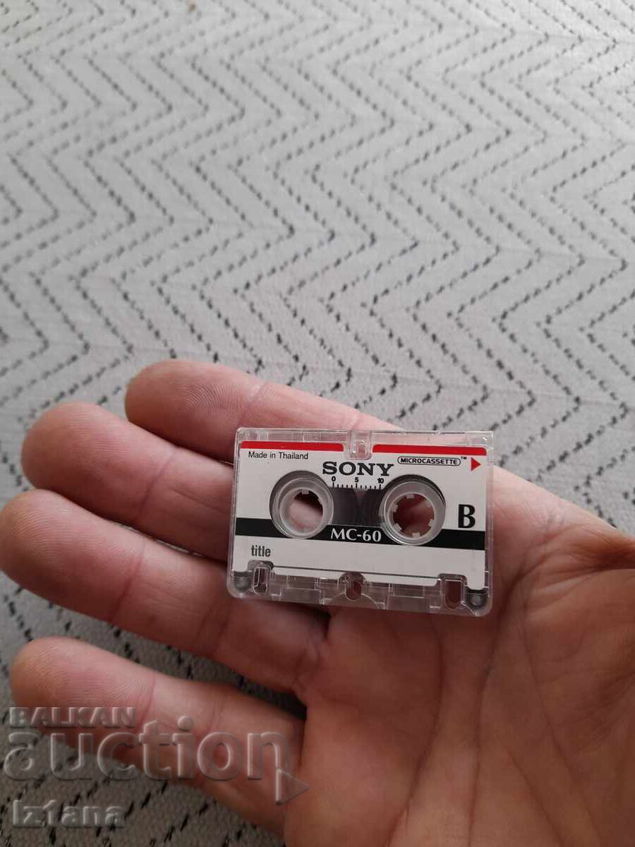 Licitație Veche micro casetă Sony Licitație Veche micro casetă Sony