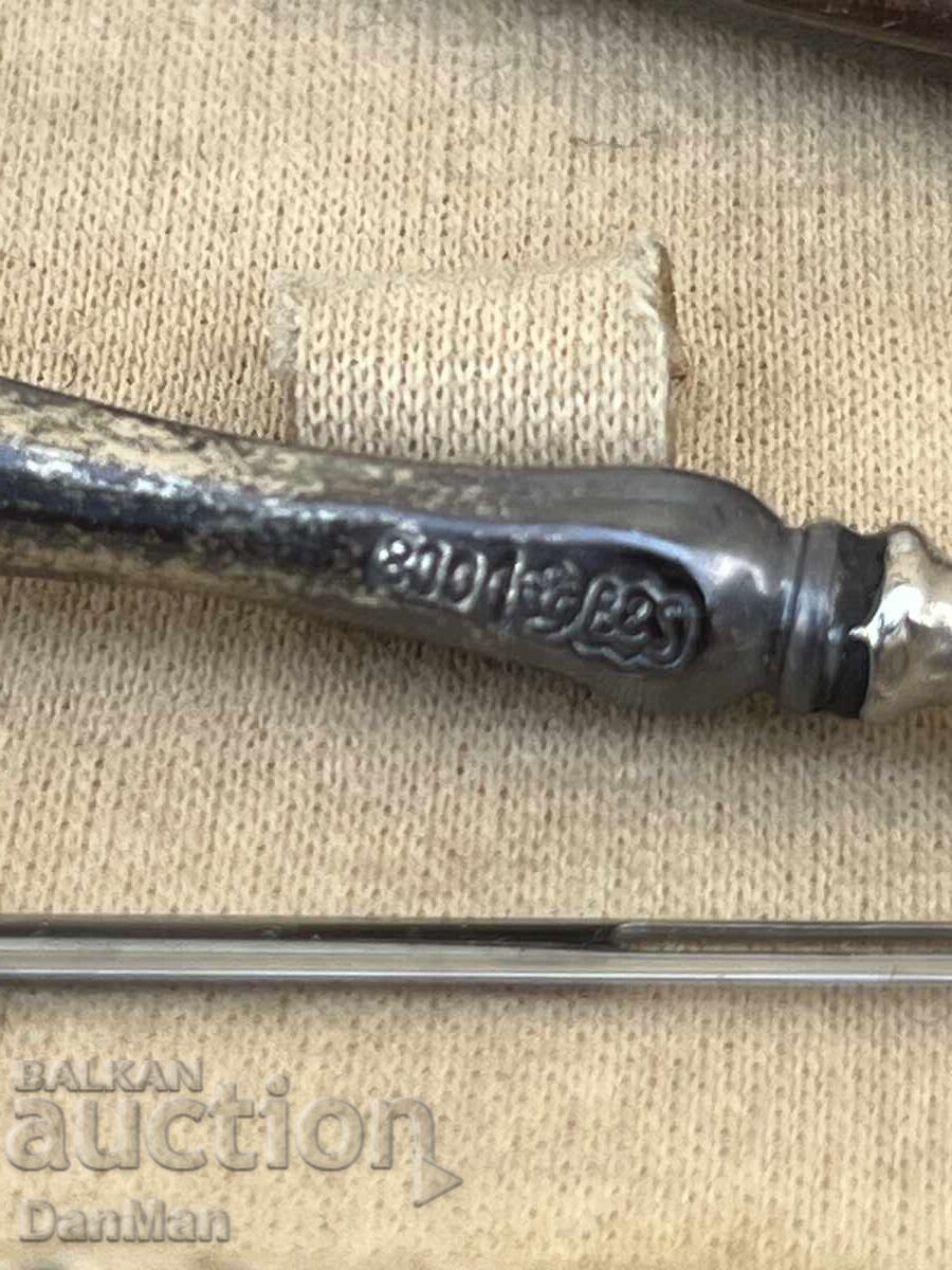 Auction  Vintage 19th-century silver sewing set, silver, with a hollow