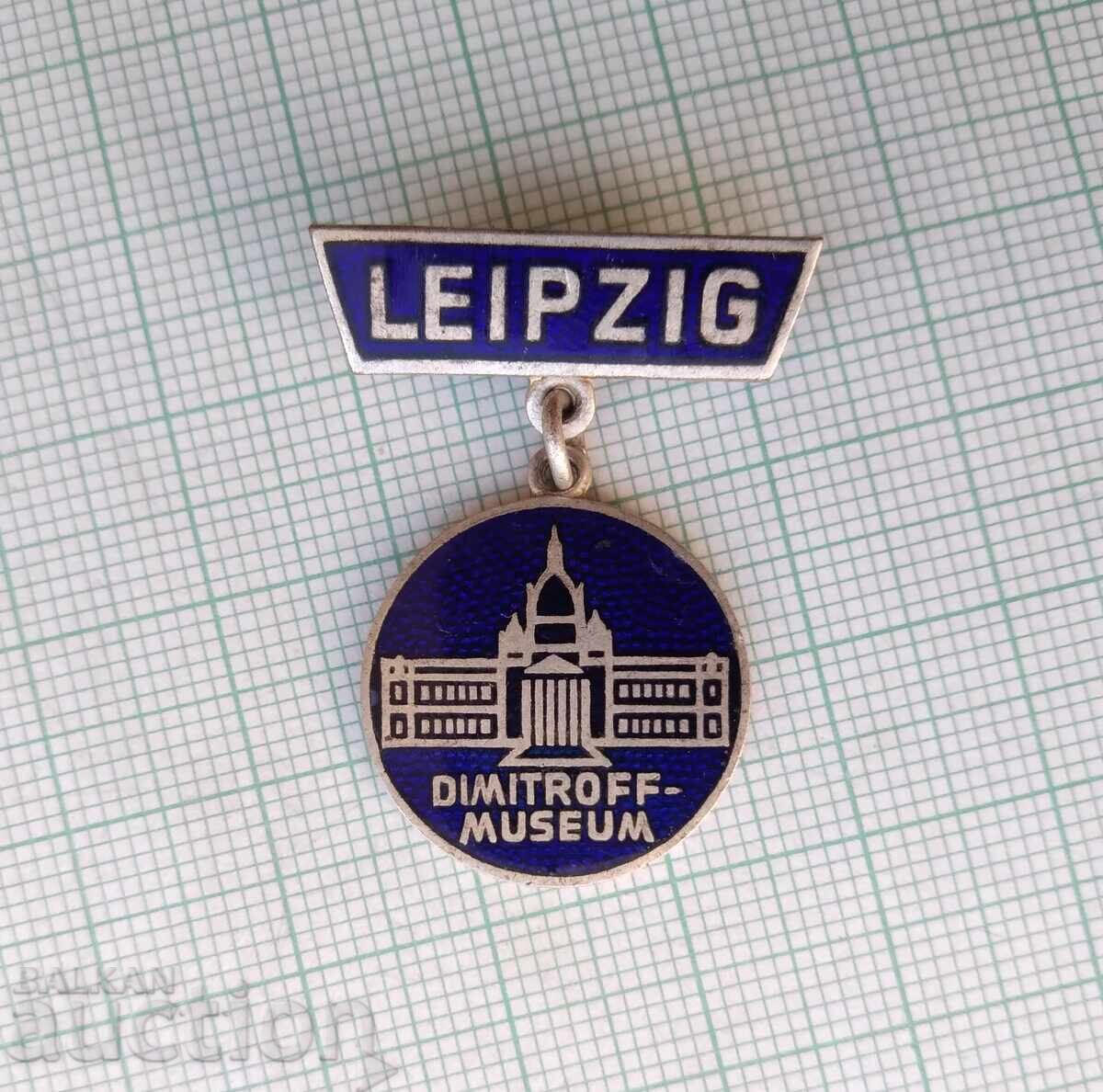 19369 Badge - Dimitrov Museum in Leipzig - Enamel with price € 2.50 | 4.89 BGN 19369 Badge - Dimitrov Museum in Leipzig - Enamel with price € 2.50 | 4.89 BGN