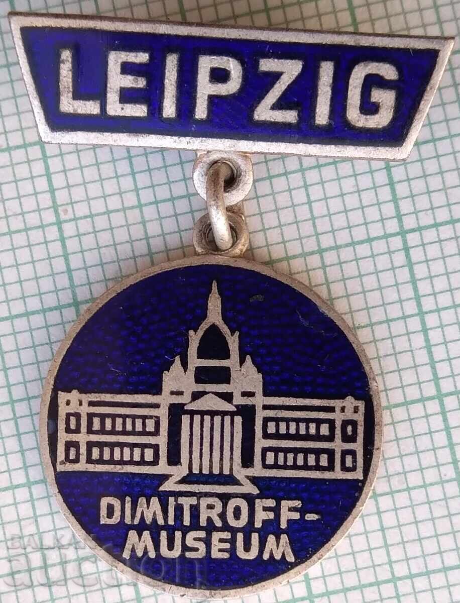 19369 Badge - Dimitrov Museum in Leipzig - Enamel 19369 Badge - Dimitrov Museum in Leipzig - Enamel