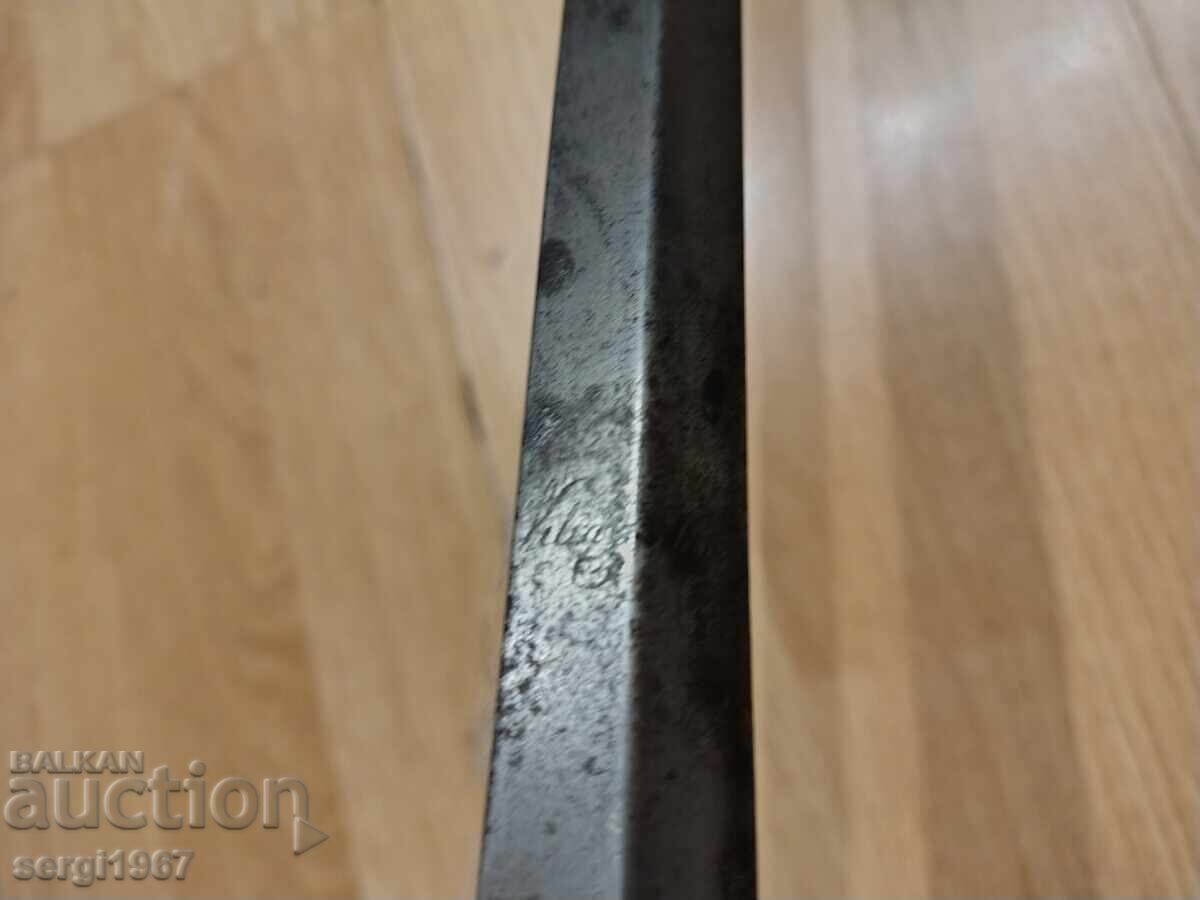 Аукцион Френска шпага Аукцион Френска шпага