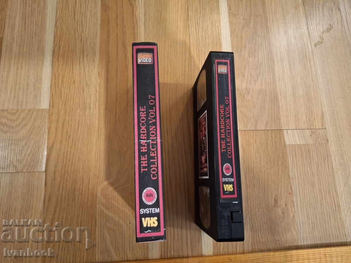 Видео касета VHS - Еротика ХХХ с цена € 4.80 | 9.39 лв.