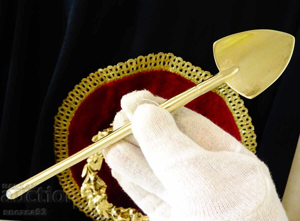 Bronze shovel, gardening tool for pots, succulents Bronze shovel, gardening tool for pots, succulents