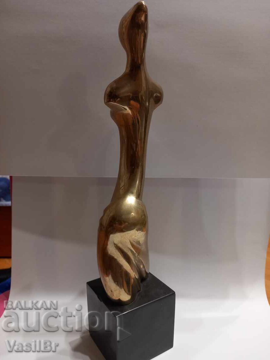 Livrarea Sculptură plastică originală Livrarea Sculptură plastică originală