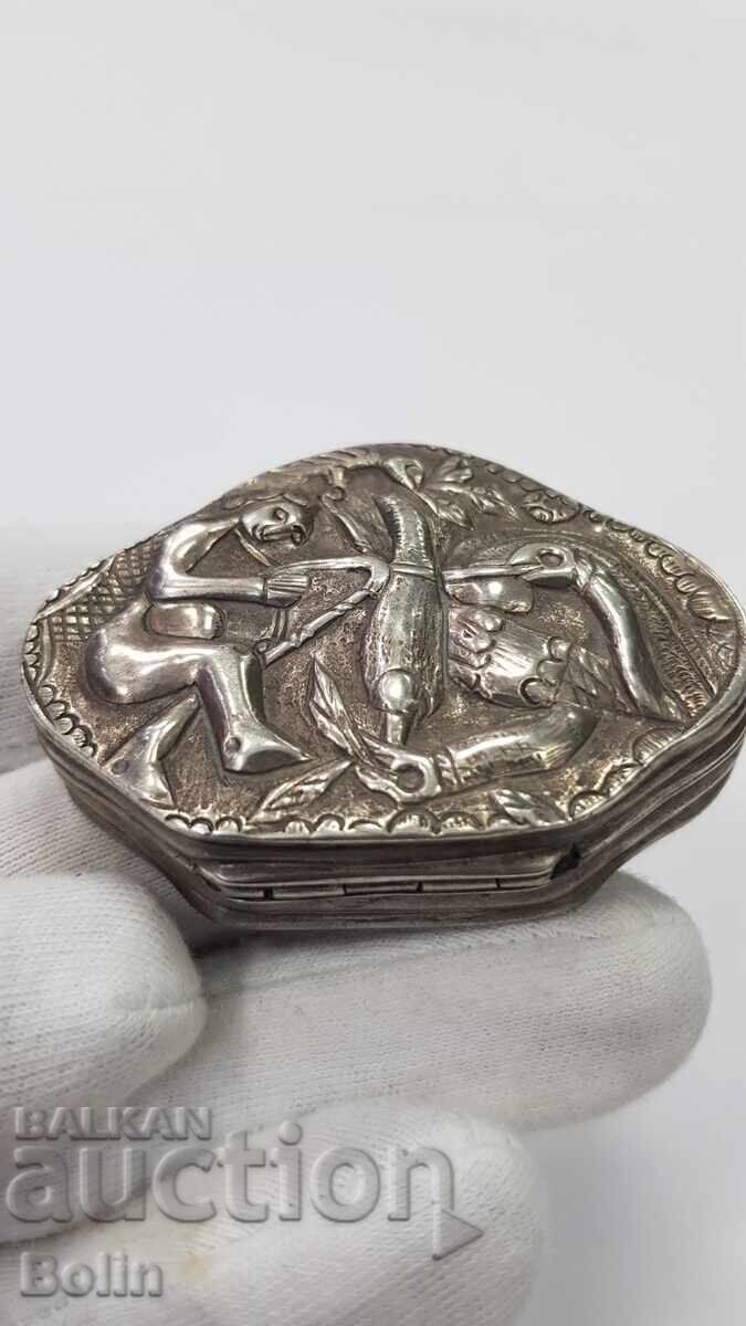 Cutie de tabac rară, unică, din perioada Renașterii Naționale - Secolul 19 - 7 Cutie de tabac rară, unică, din perioada Renașterii Naționale - Secolul 19 - 7