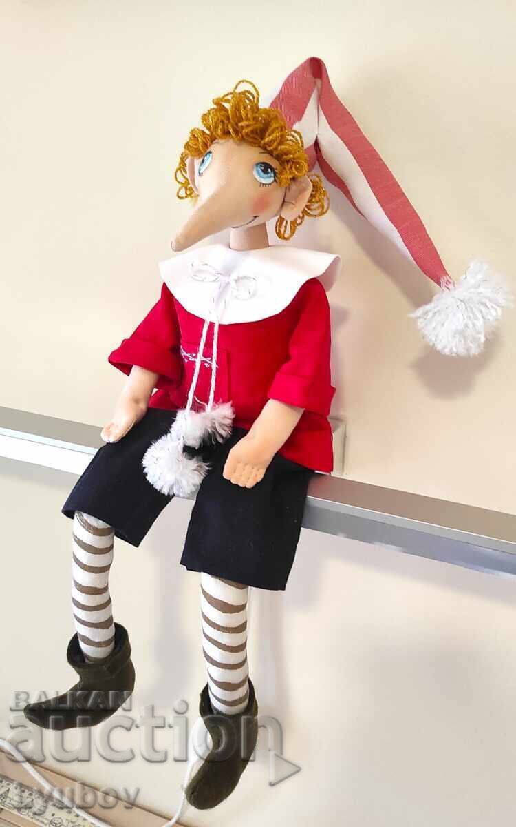 Аукцион Кукла Пинокио. Ръчно изработена. Аукцион Кукла Пинокио. Ръчно изработена.